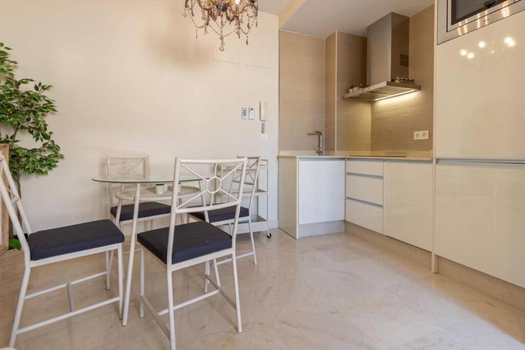 Lumbreras Deluxe Suite By Valcambre Sevilla Exteriör bild