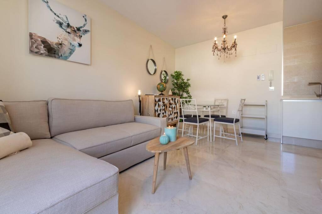Lumbreras Deluxe Suite By Valcambre Sevilla Exteriör bild