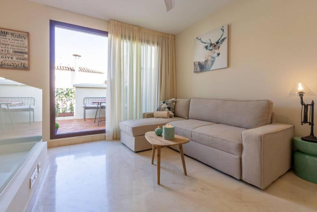 Lumbreras Deluxe Suite By Valcambre Sevilla Exteriör bild